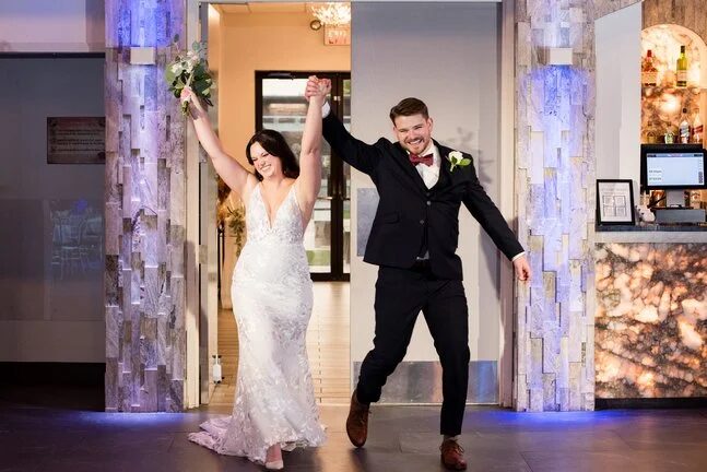 DJ Matt Iverson performing at a Fab! Weddings reception