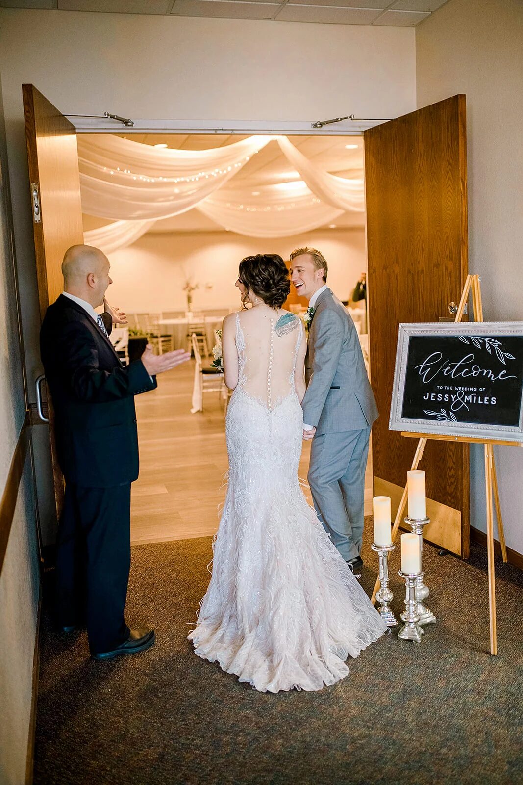 Rev. George Maverick at a Fab! Weddings wedding