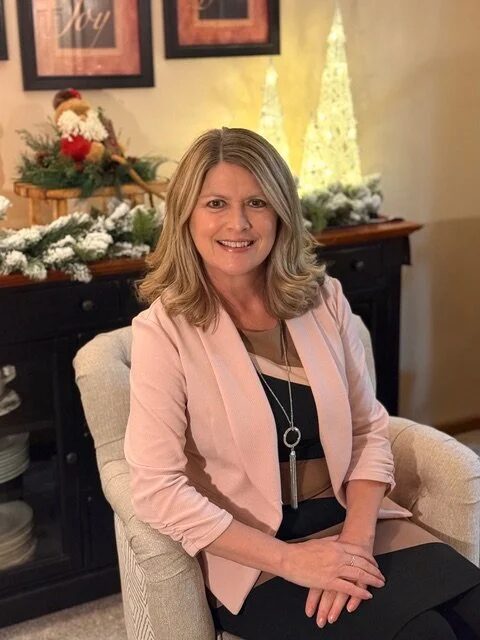 Rev. Vicky Carlson, Fab! Weddings officiant